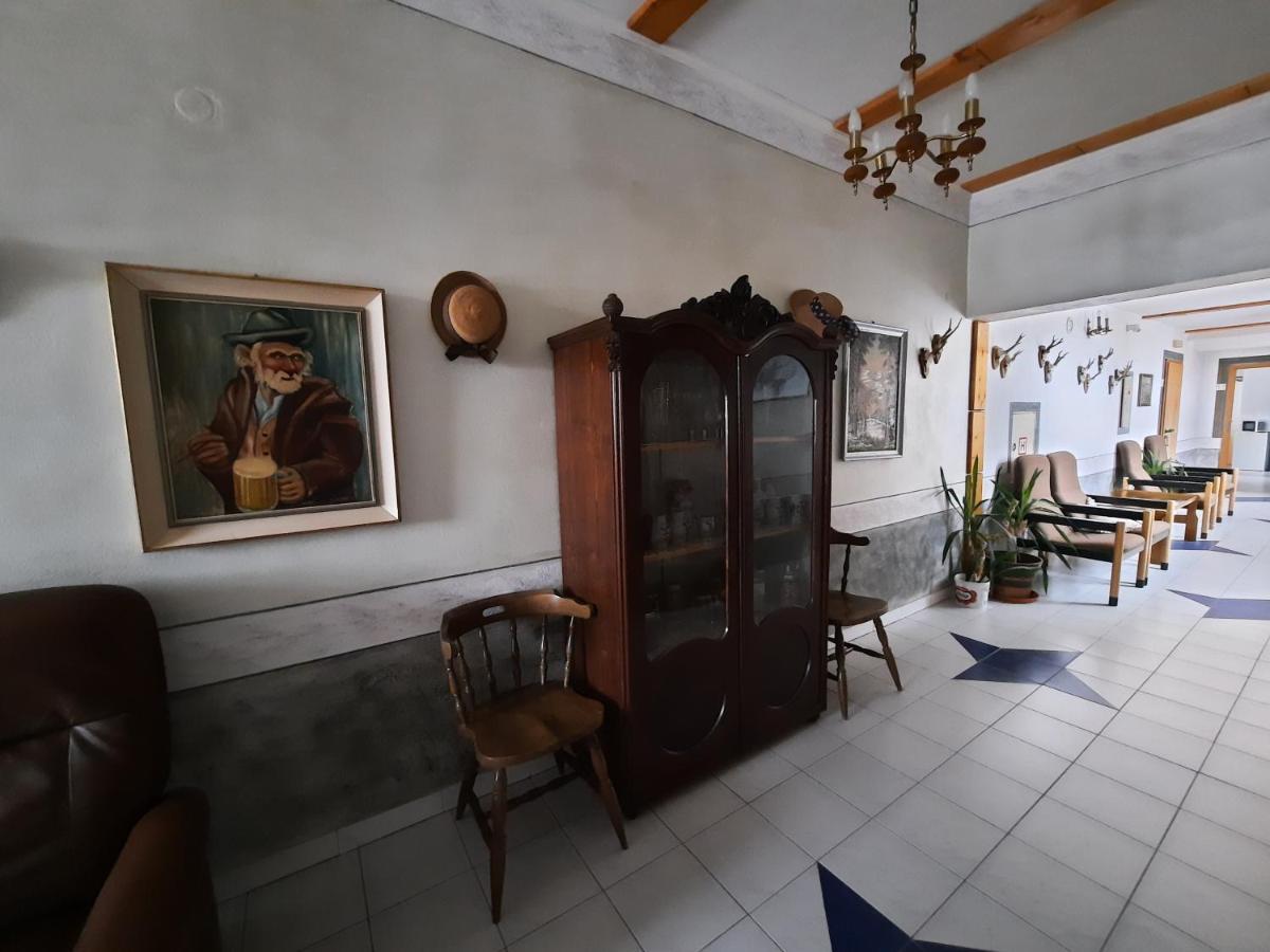 Hotel Koruna Jesenik Luaran gambar