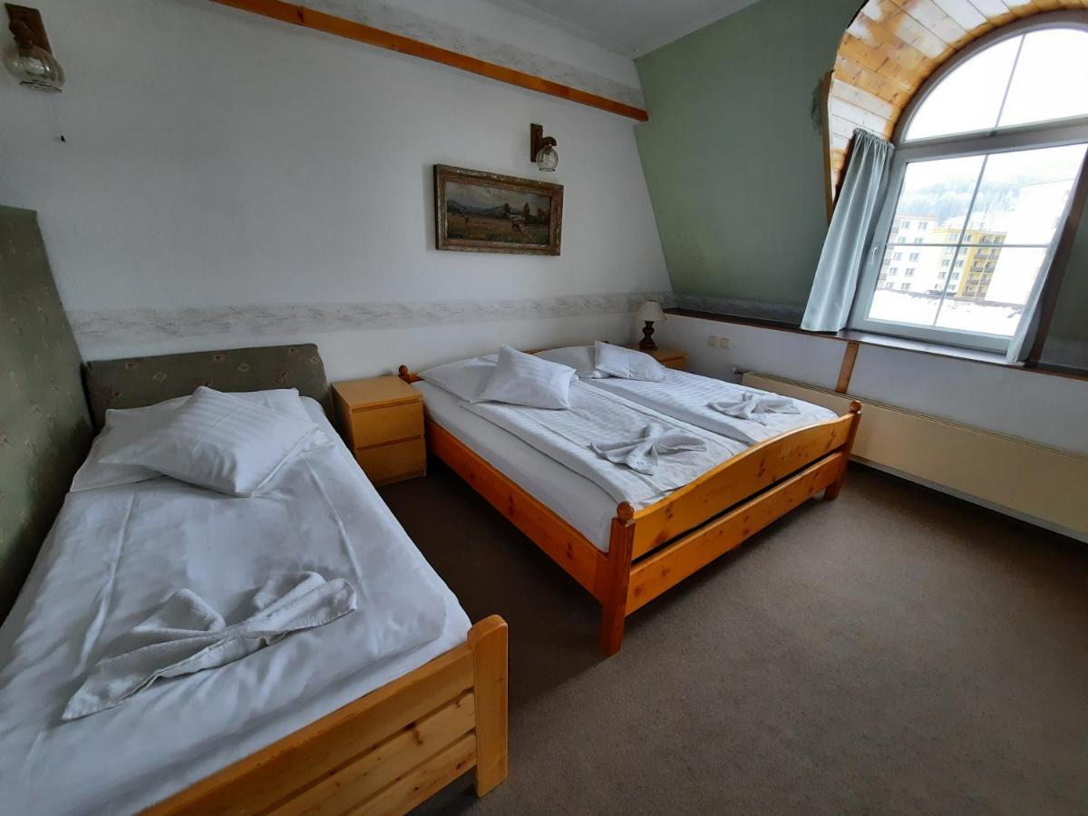 Hotel Koruna Jesenik Luaran gambar