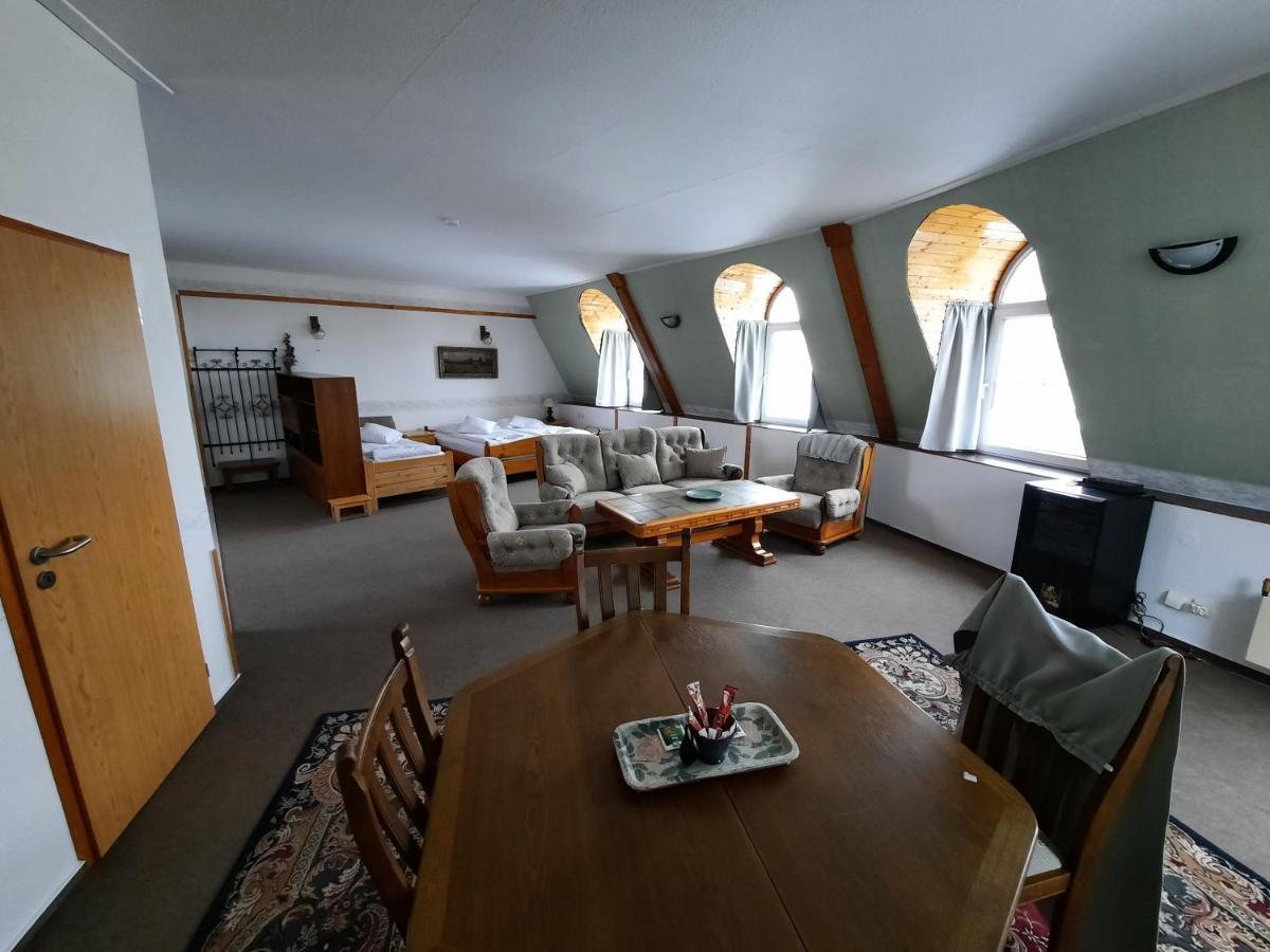 Hotel Koruna Jesenik Luaran gambar