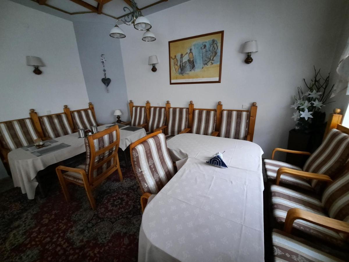 Hotel Koruna Jesenik Luaran gambar