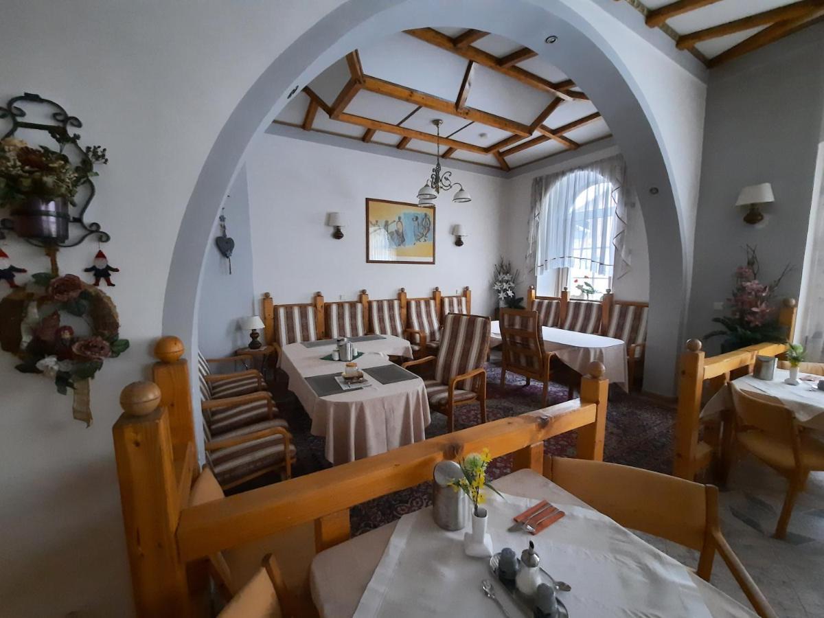 Hotel Koruna Jesenik Luaran gambar