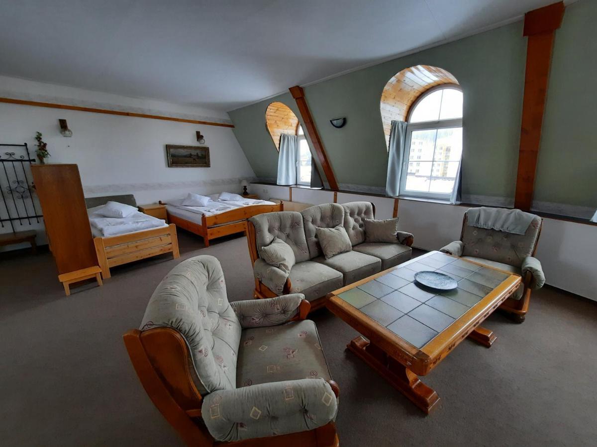 Hotel Koruna Jesenik Luaran gambar