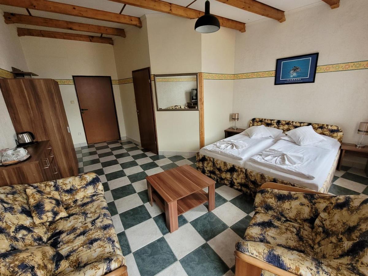 Hotel Koruna Jesenik Luaran gambar