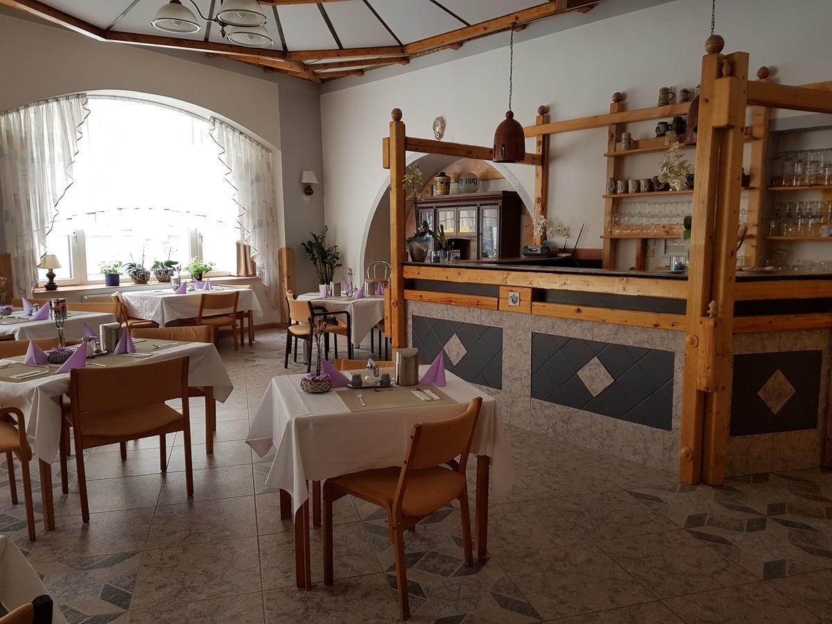 Hotel Koruna Jesenik Luaran gambar